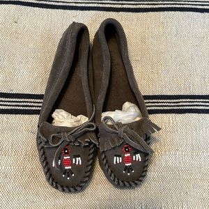 Minnetonka Grey Suede Thunderbird Beaded Moccasins 6